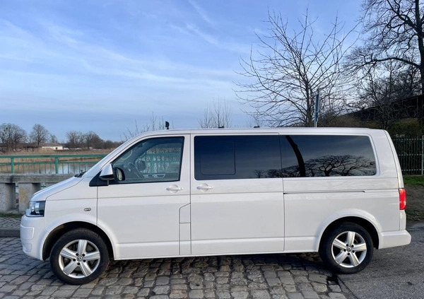 Volkswagen Multivan cena 119500 przebieg: 266000, rok produkcji 2015 z Wrocław małe 277